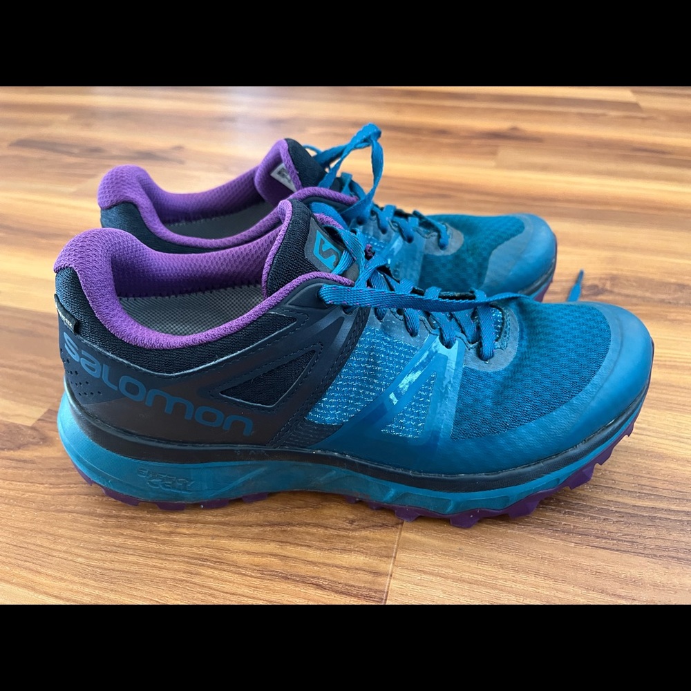 Women’s Salomon trail shoes
